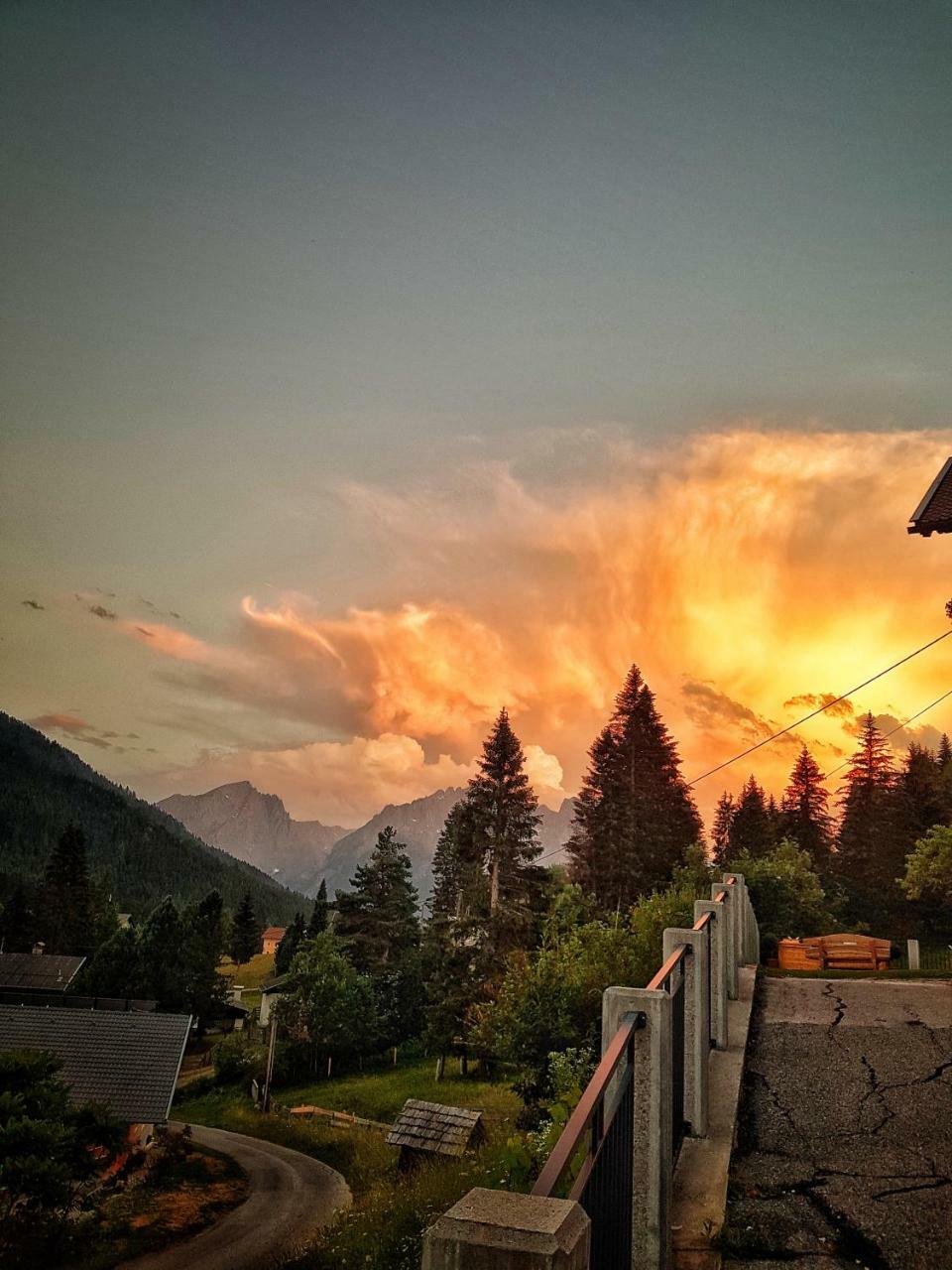 Готель Haus Rupitsch Winklern  Екстер'єр фото